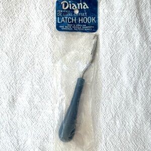 1978 “Diana” De Luxe Offset Latch Hook. Boye Needle Company. Original Packaging.
